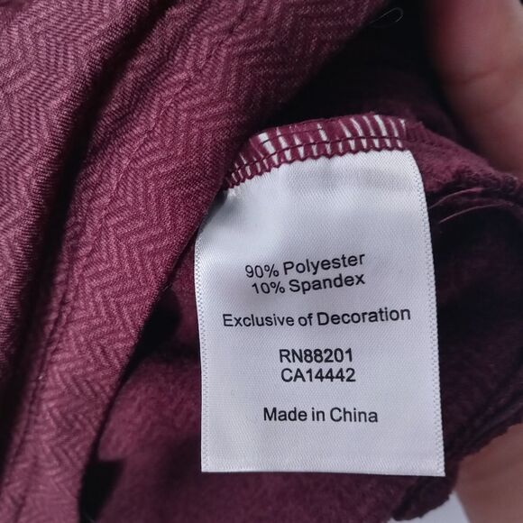 Mondetta burgandy pullover sweatshirt with hoodie - Picture 3 of 8